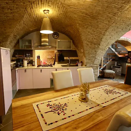 La Casa Nel Borgo Holiday home *