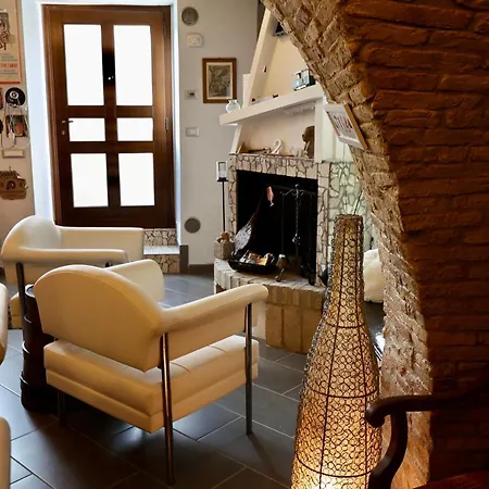 La Casa Nel Borgo Holiday home *
